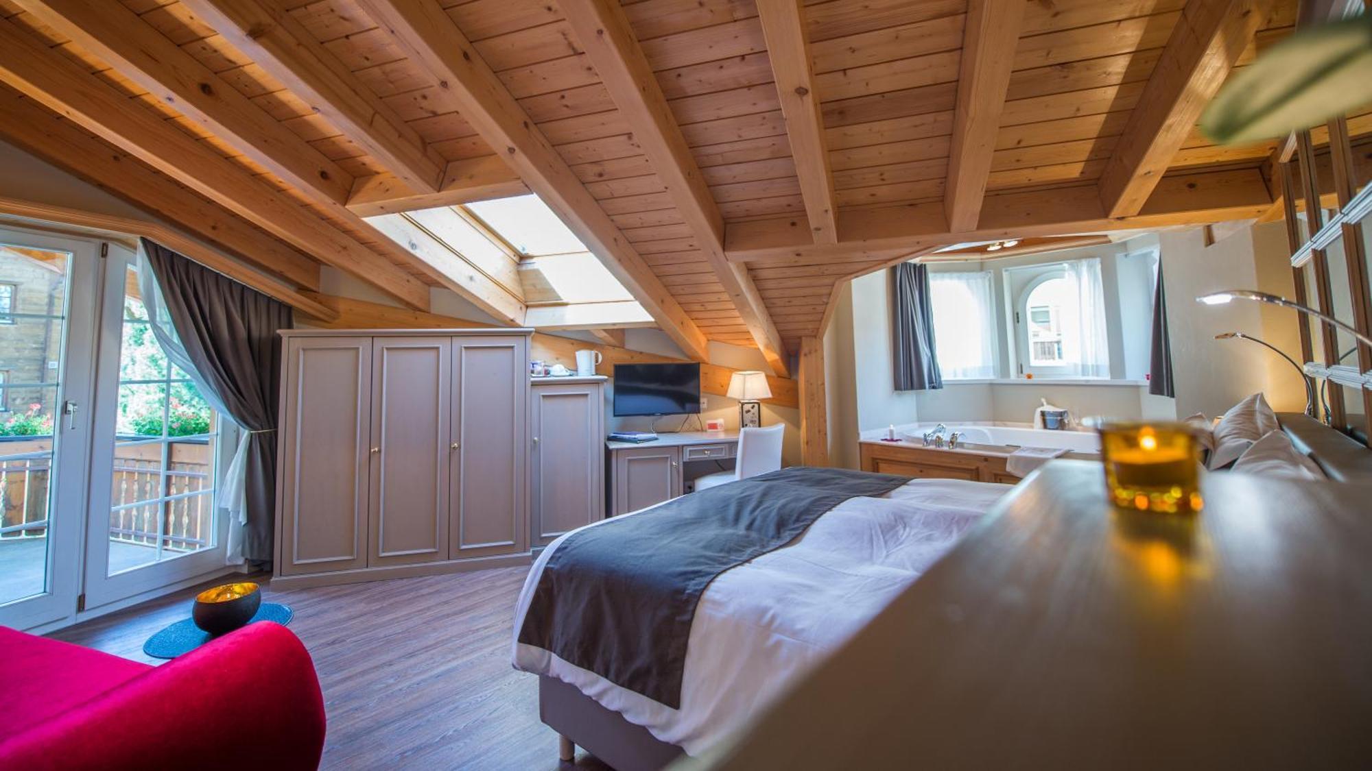 Junior Suite,1773700711:JPEG