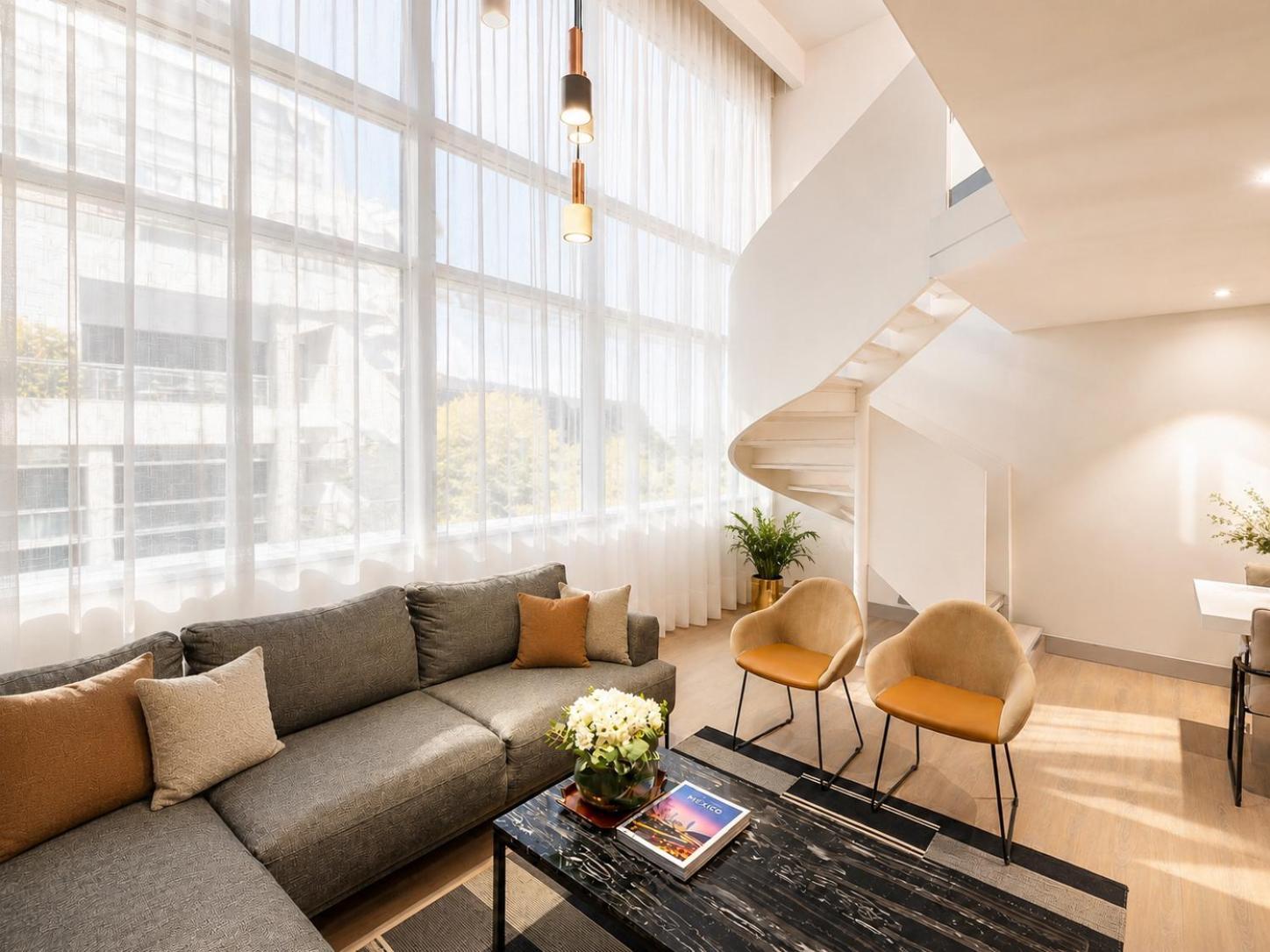 Deluxe Apartment
