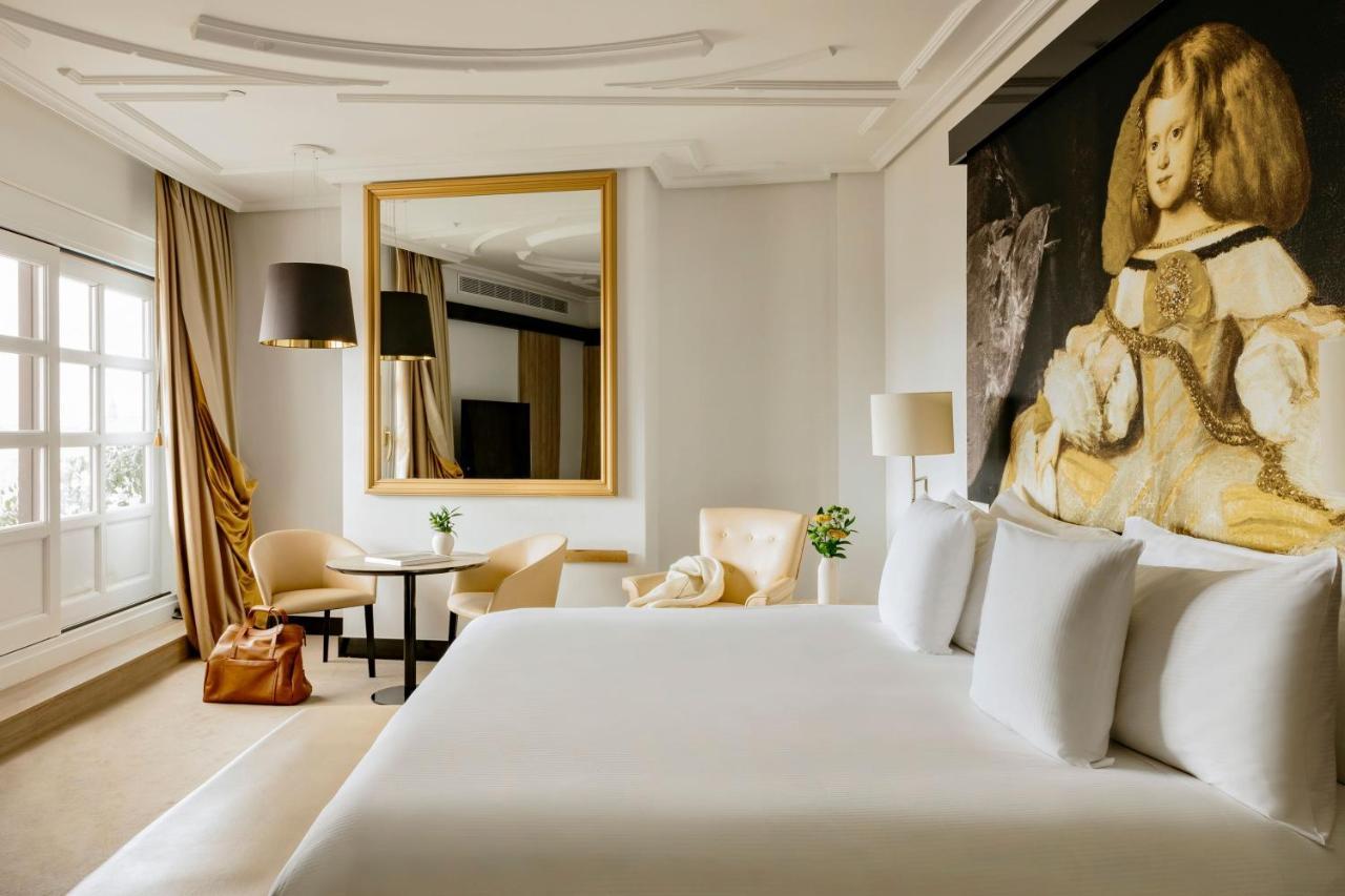 The Royal Suite Red Level