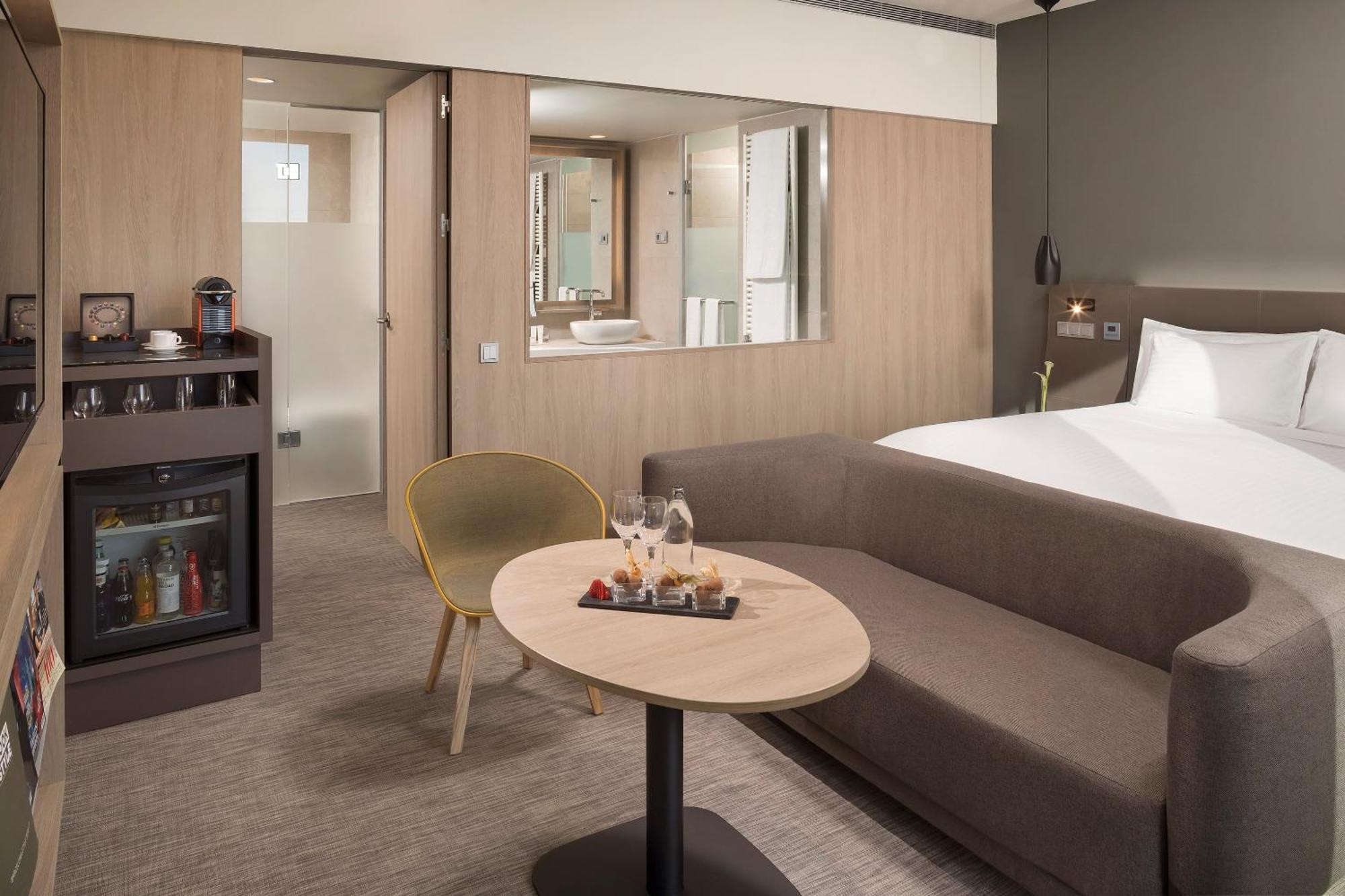 The Level Master Suite met Uitzicht op Zee
