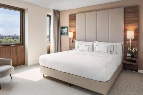 The Level Premium Room,1774450586:JPEG