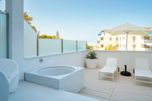 Flower Garden with Terrace