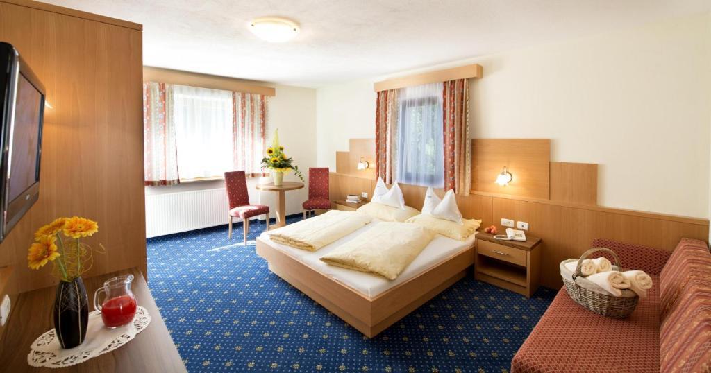Doppelzimmer mit Balkon