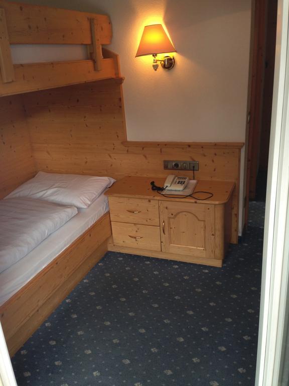 Single Room Mountain View