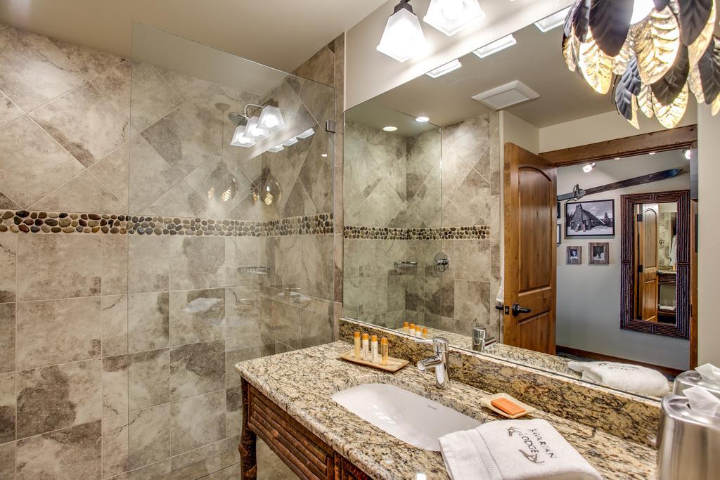 Deluxe Single Room with Balcony