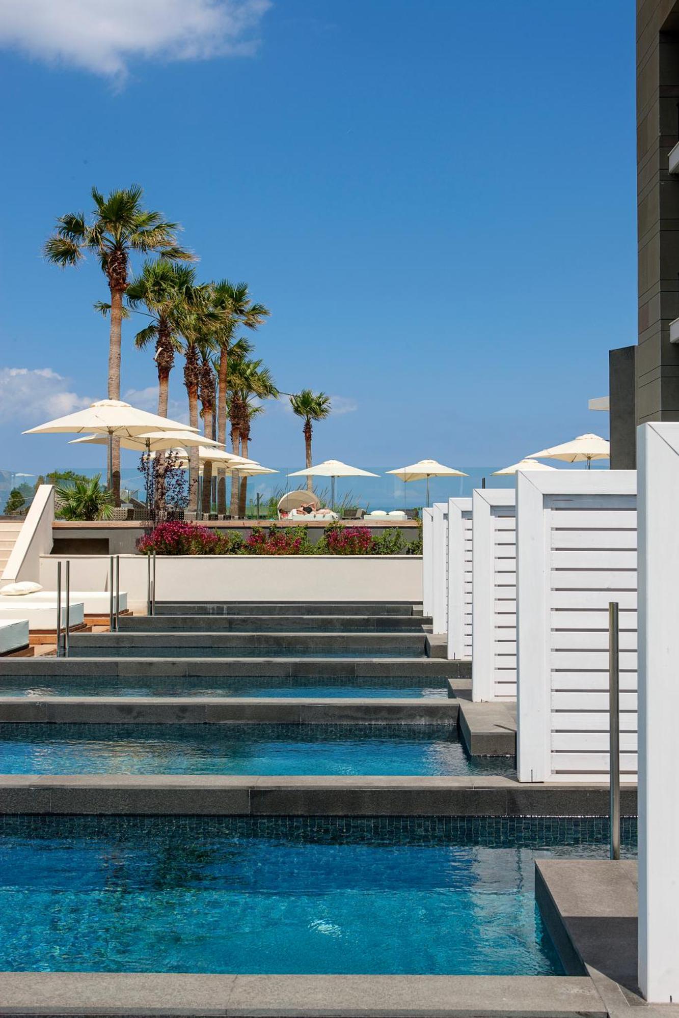 Pool Experience Suite