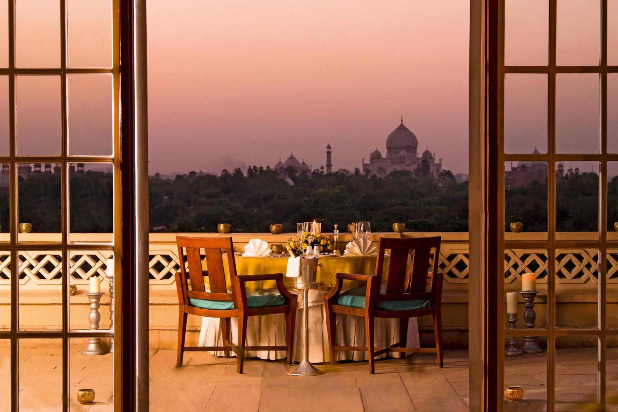 Suite Deluxe con Balcone e Vista Taj Mahal