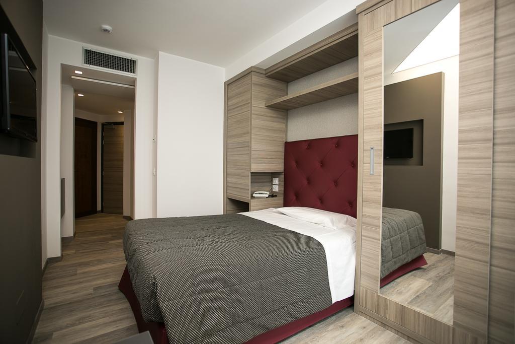 Deluxe Single Room Balcony