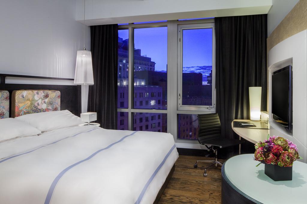Zimmer mit Kingsize-Bett - obere Etage