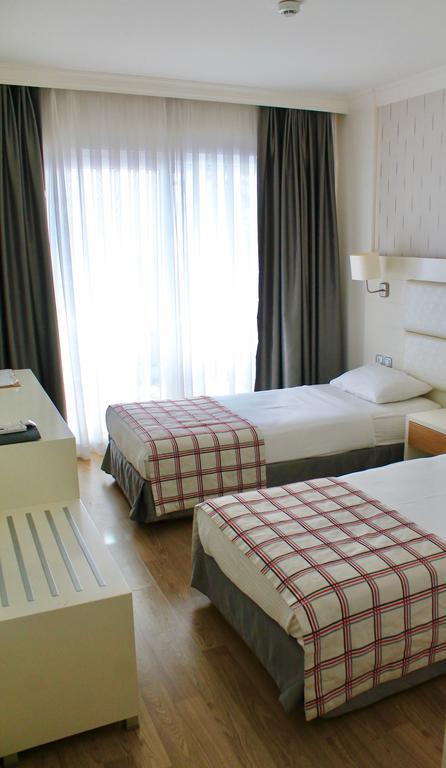 Economy Zimmer