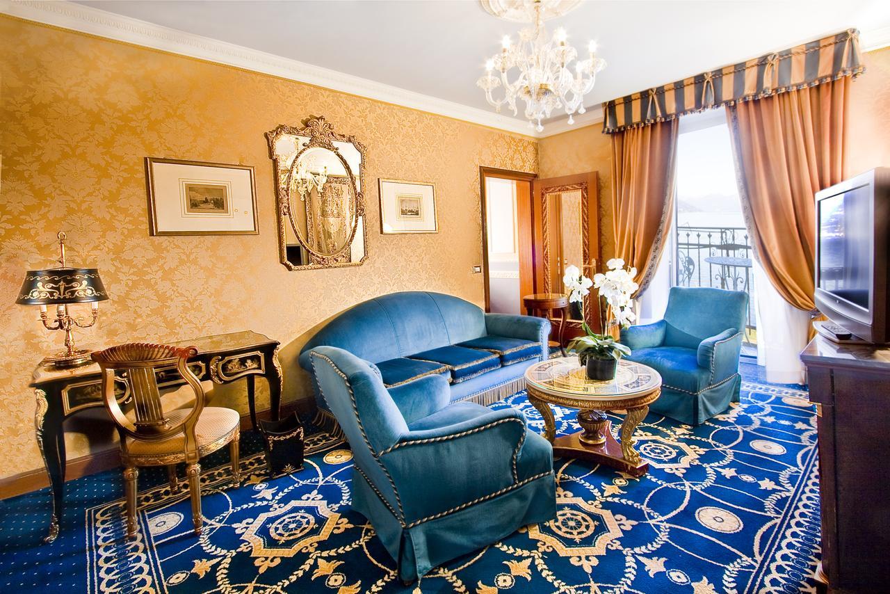 Suite with Lake View