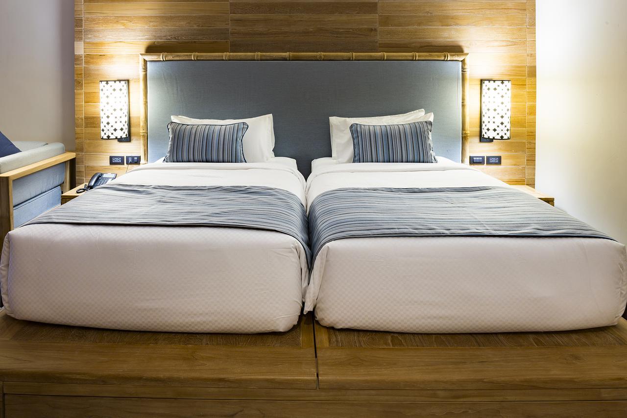 Superior Pool View Twin Room,1742886052:JPEG