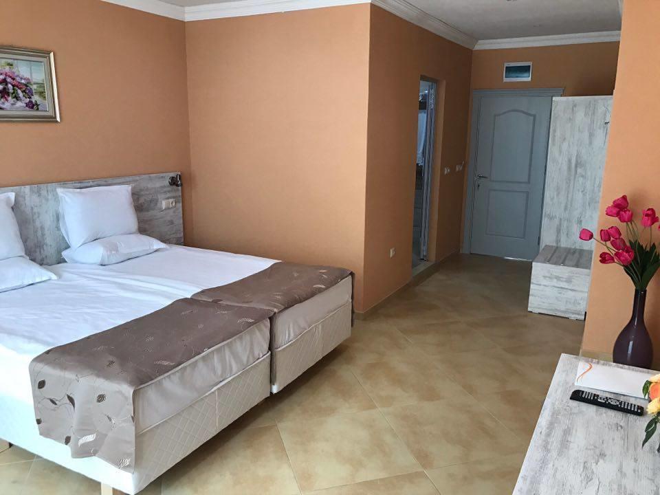 Superior Room (2 Adults + 2 Children)