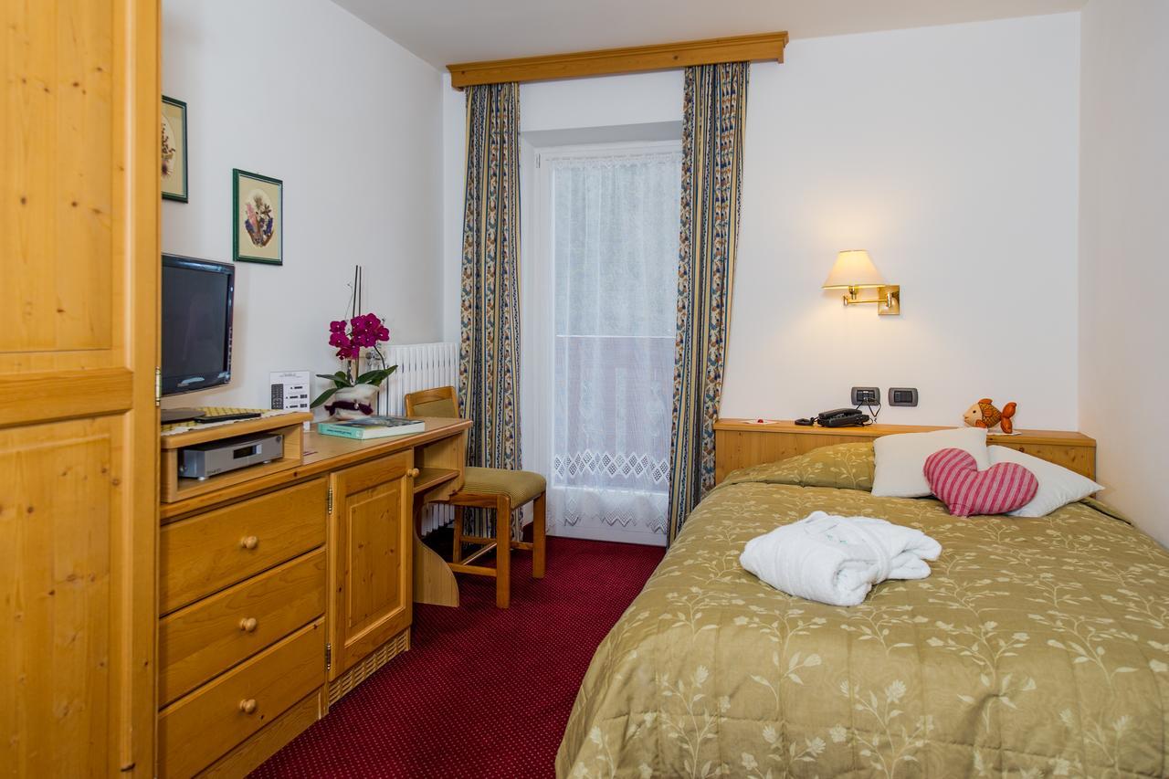 Single Room Mountain View