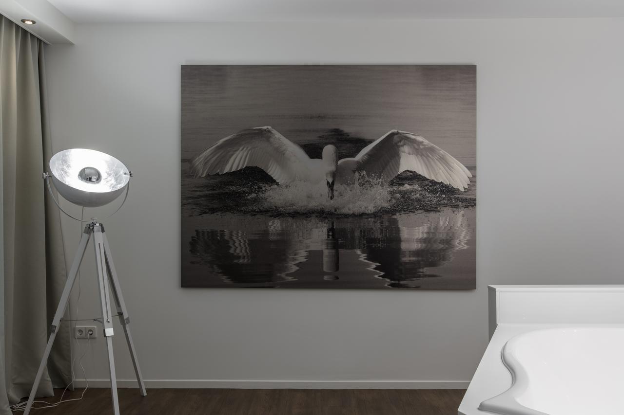 Romantic Suite,1216666306:JPEG