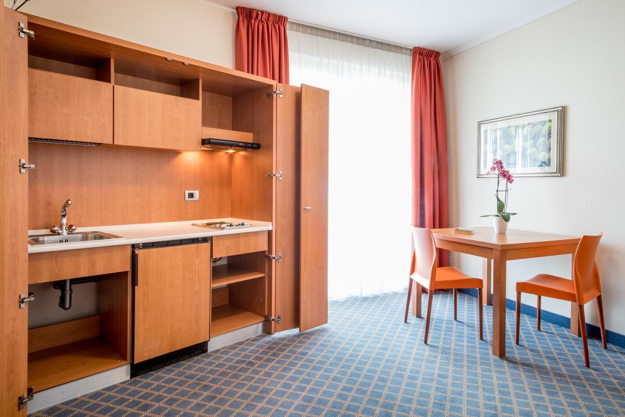 Superior Double Room Lake View