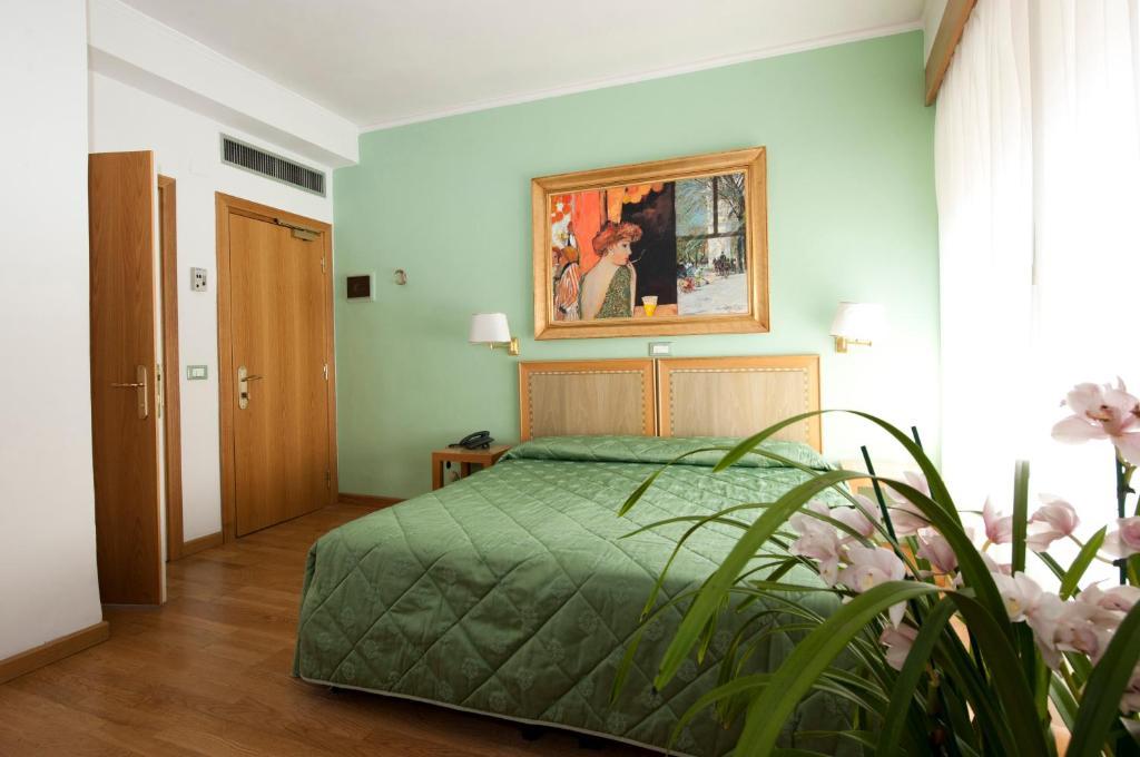 Superior Double Room,258096293:JPEG