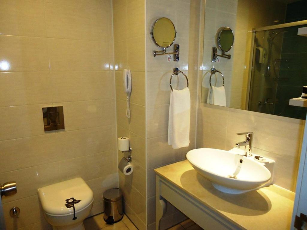 Standard Triple Room,66151303:JPEG