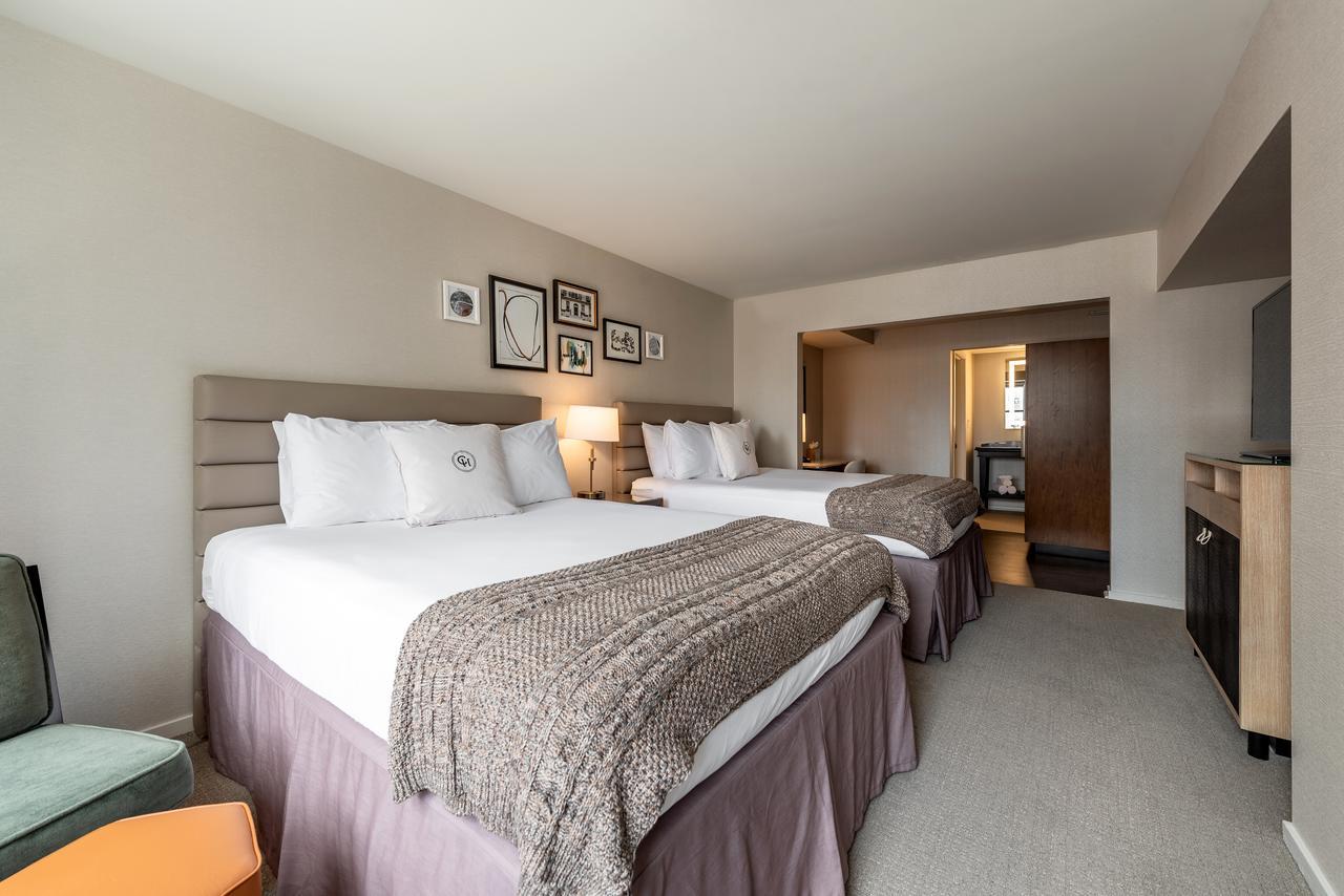 Queen Room with Two Queen Beds,758640838:JPEG