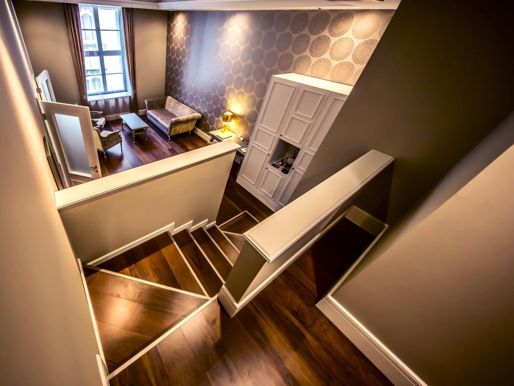 Prestige Suite,1274943871:JPEG