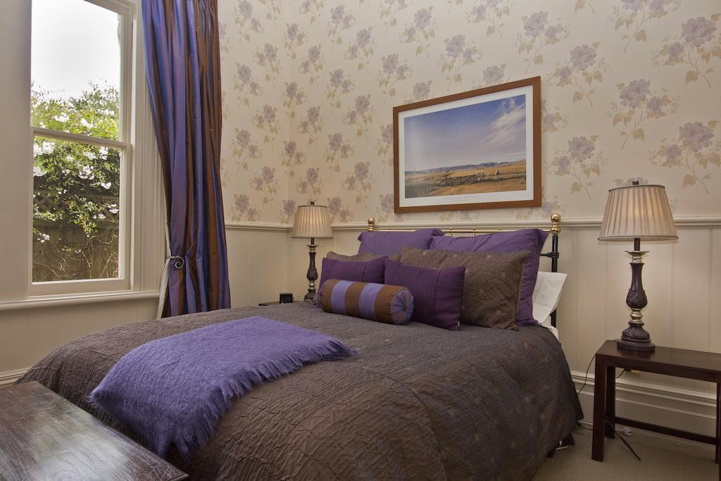 Queen Room,1119846582:JPEG