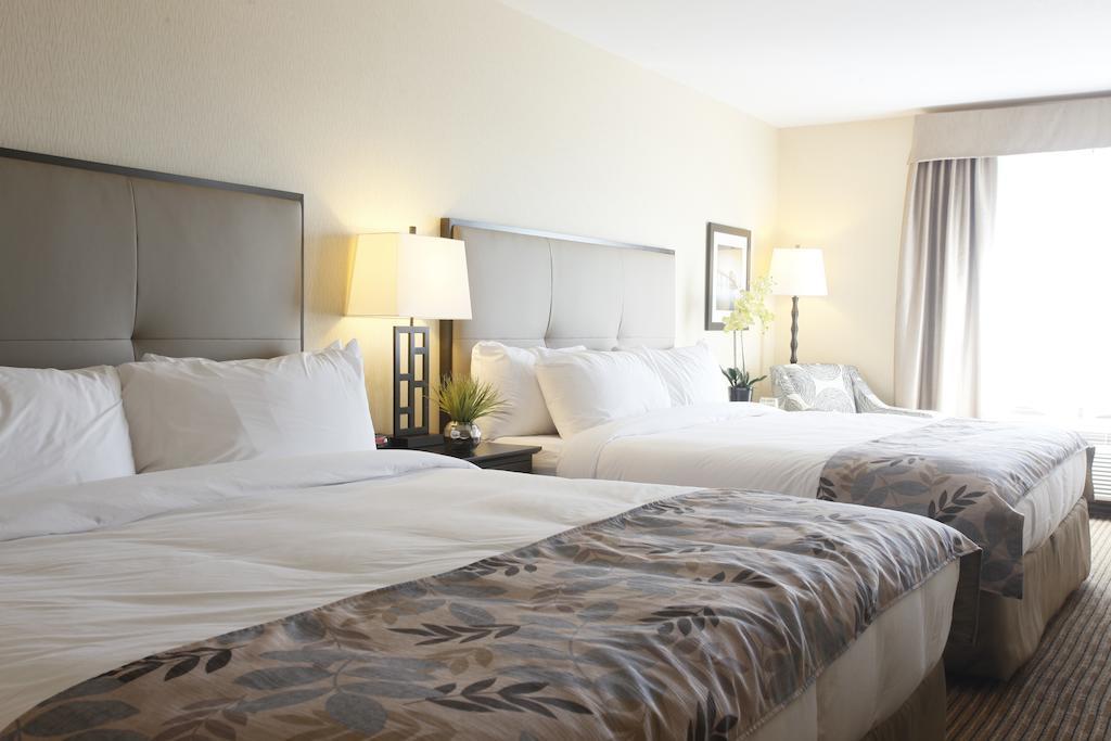 King Room with Two King Beds