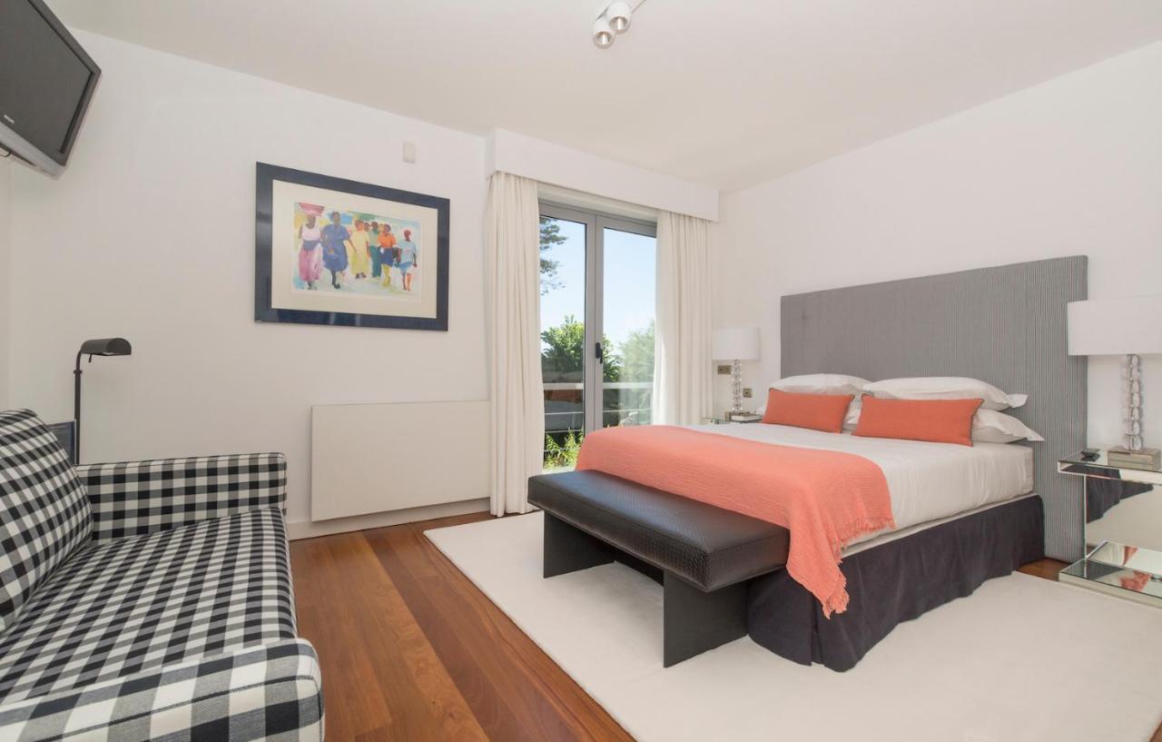 Double Room with Spa Bath,775614964:JPEG