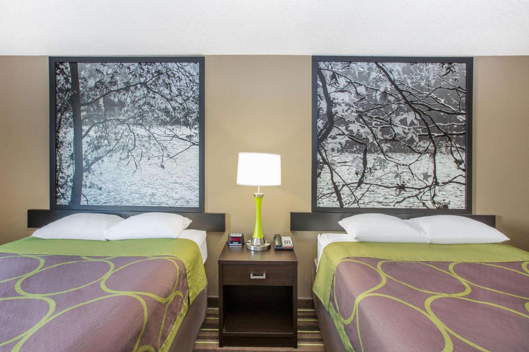 Studio Suite with Two Queen Beds - Non-Smoking