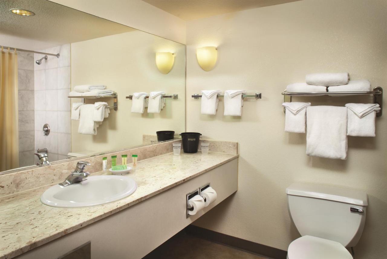 Room Type Assigned at Check,1592049762:JPEG