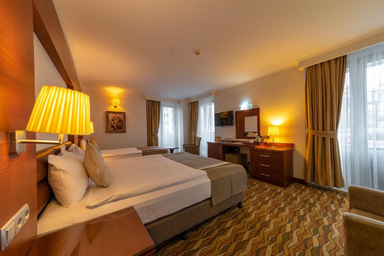 Deluxe Room,831834218:JPEG