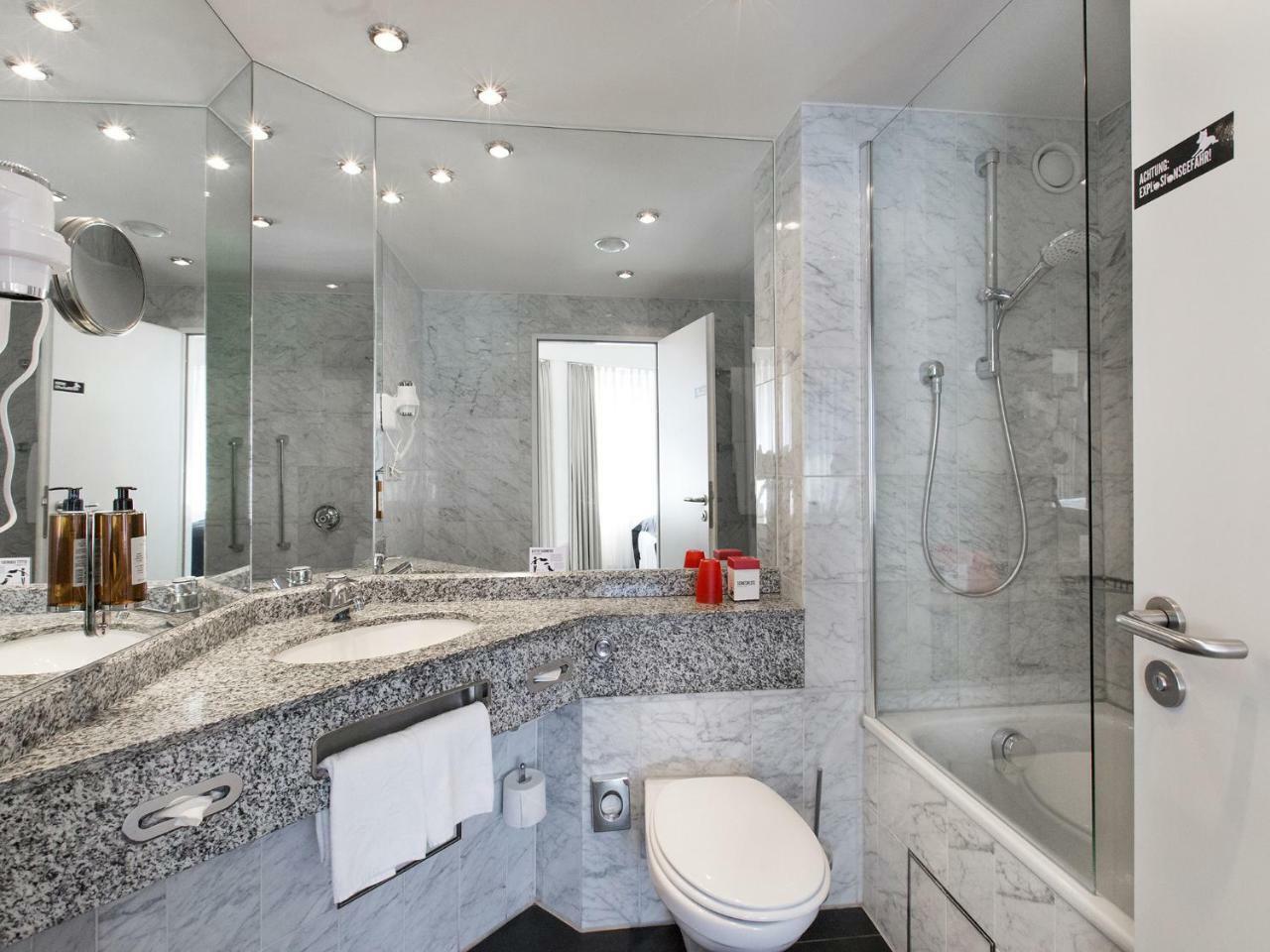 Standard Double or Twin Room,1742574202:JPEG