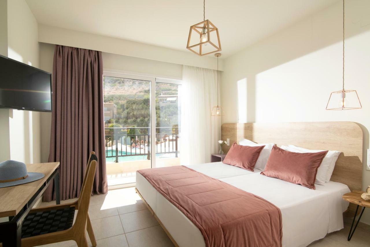 Luxury One Bedroom Suite Sea View,846860618:JPEG