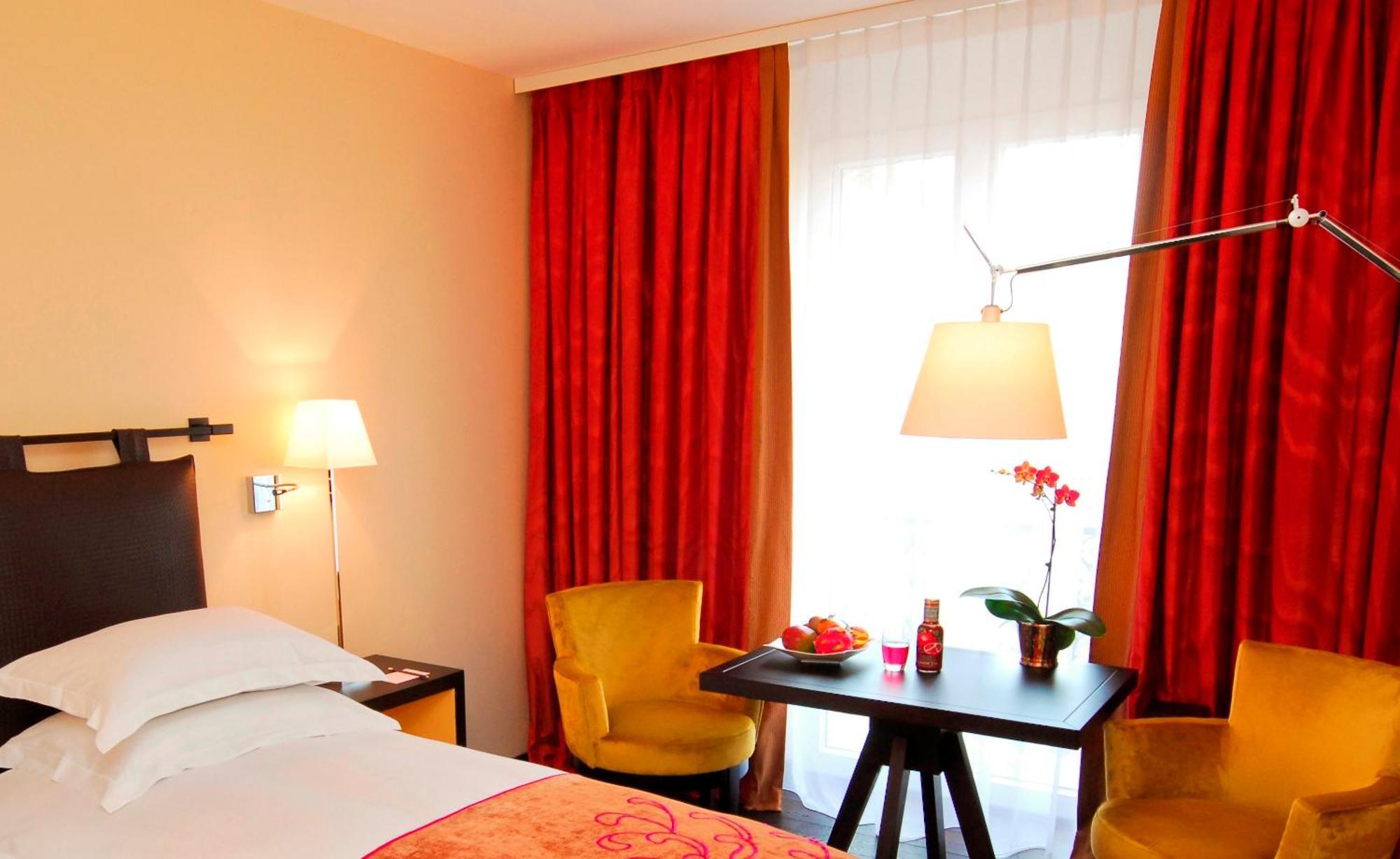 Classic Double Room,61431547:JPEG