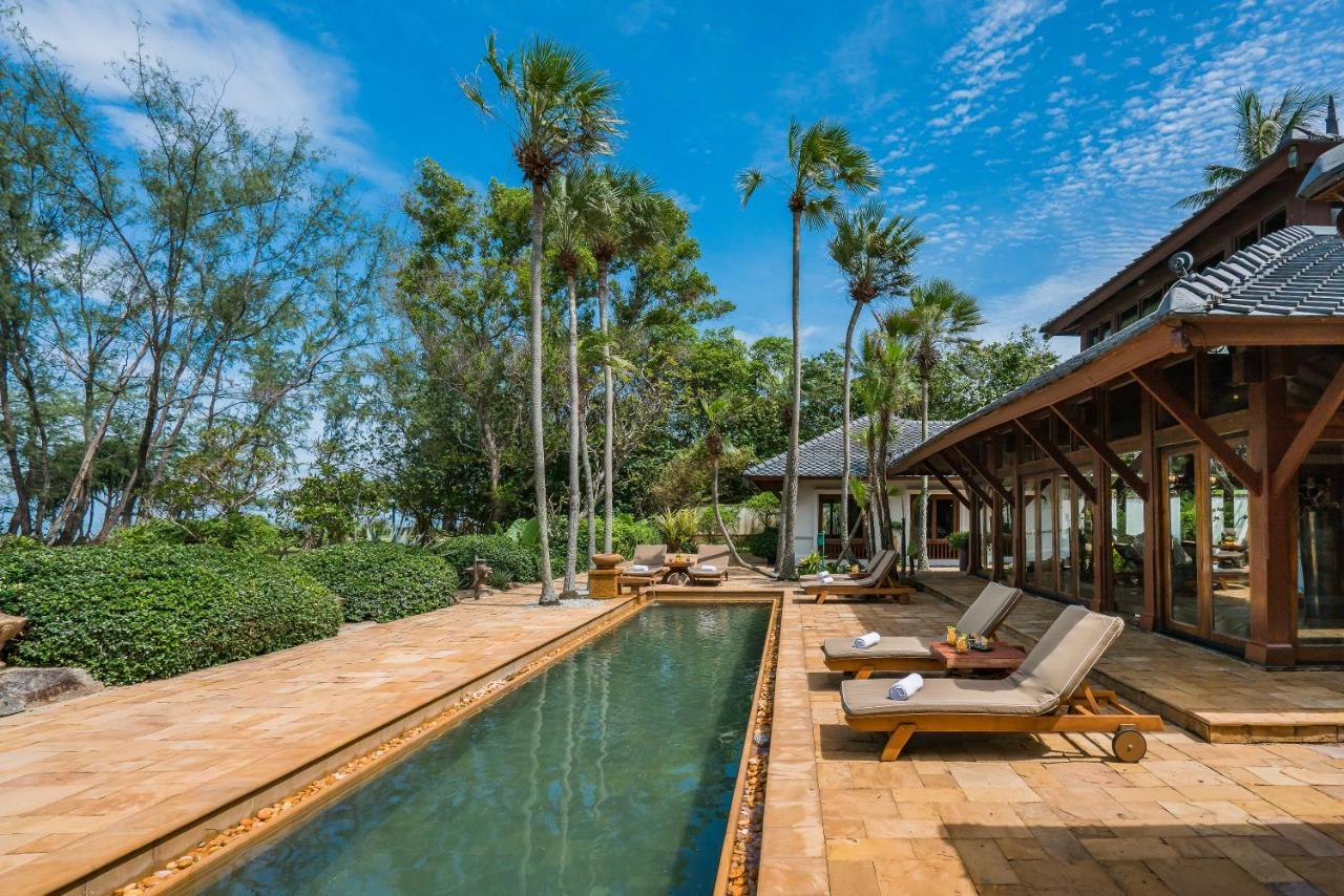 Two-Bedroom Royal Villa Oceanfront