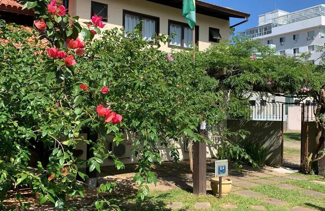 Beach House Floripa-1