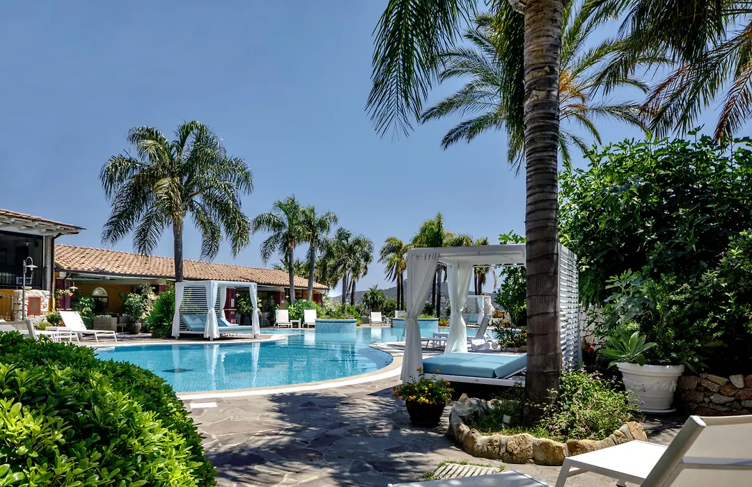 Cruccùris Resort-1