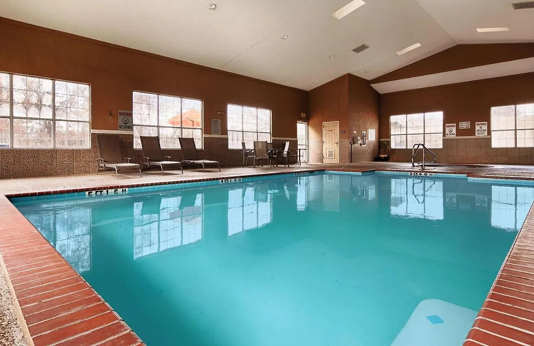 Best Western Plus Cutting Horse Inn & Suites-1