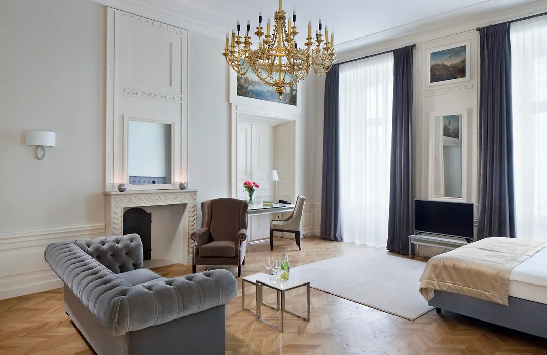 Wyndham Grand Krakow Old Town-1