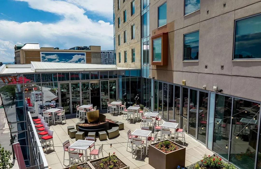 The Art Hotel Denver, Curio Collection By Hilton-1