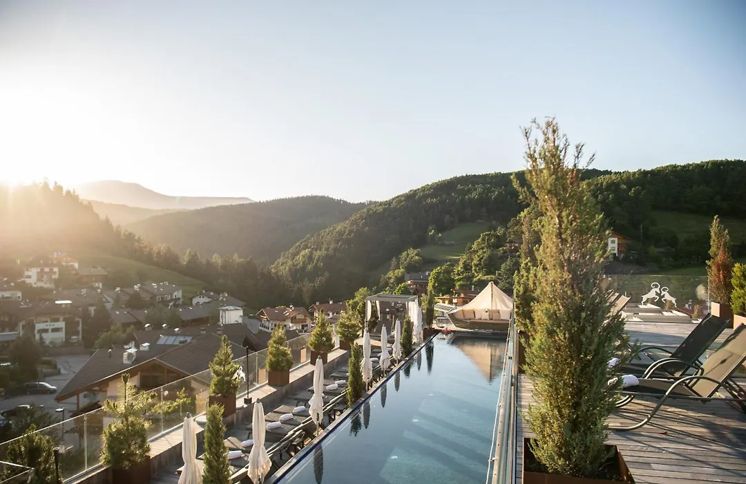 ABINEA Dolomiti Romantic SPA-1
