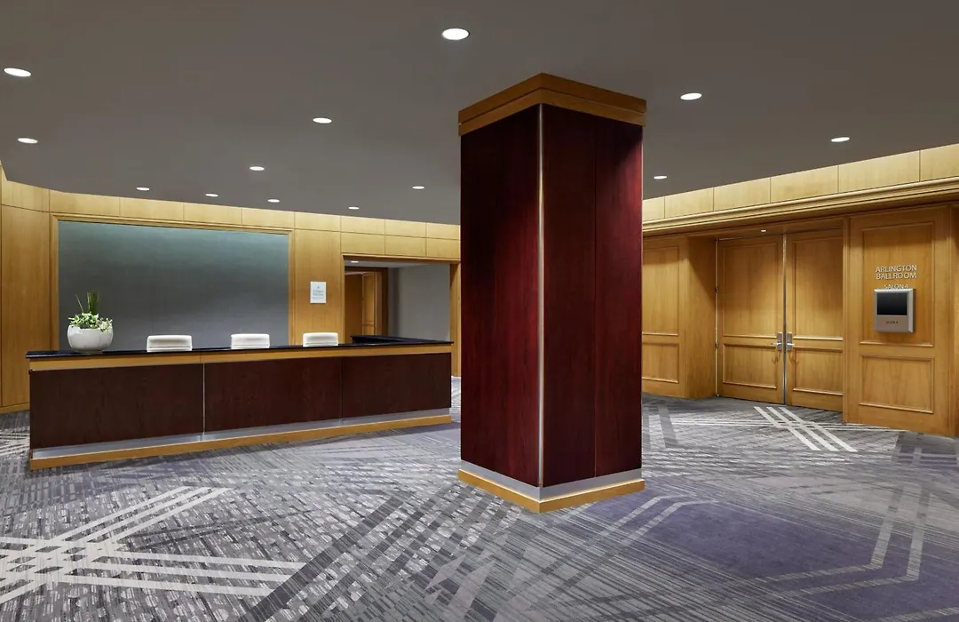 Crystal Gateway Marriott-1