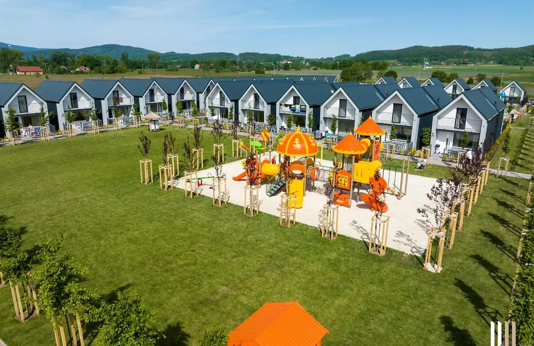Holiday Park & Resort Cieplice Zdroj-1