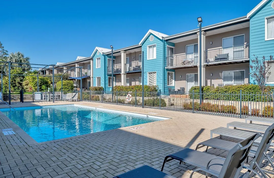 C Mandurah Apartment Resort-1