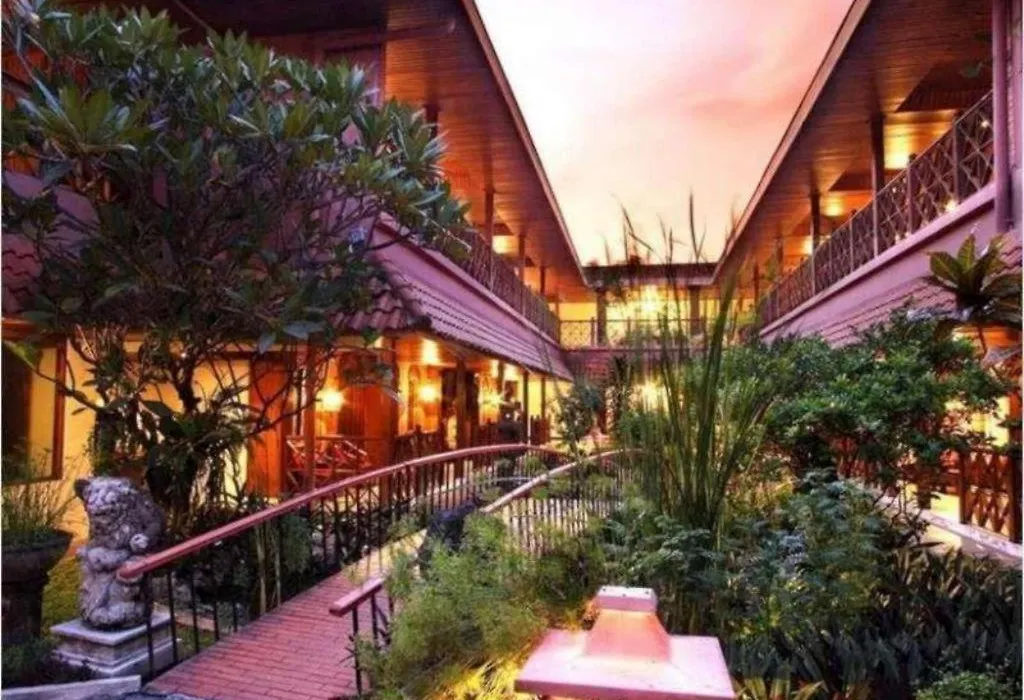 Puri Artha Hotel-1