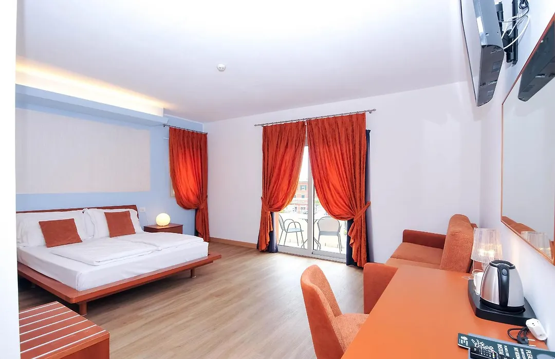 Eco Hotel Cleofe-1
