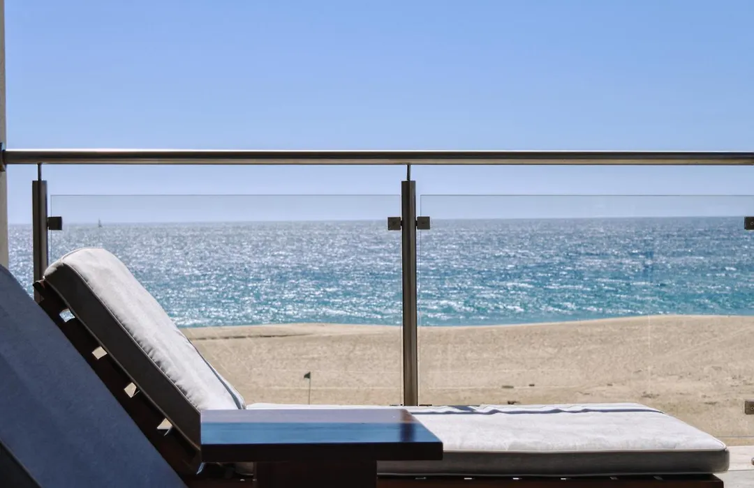 Beachfront 2 Bdrm Condo In Exclusive Diamante Golf-1