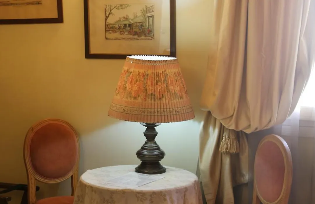 Albergo Delle Drapperie-1