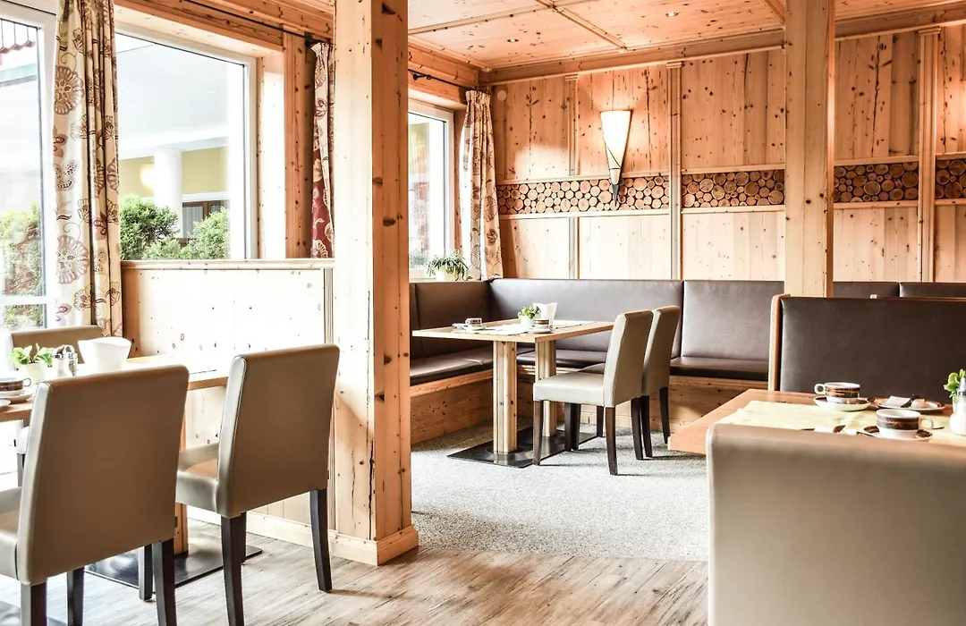 Alpen Appartements Lärchenhof-1
