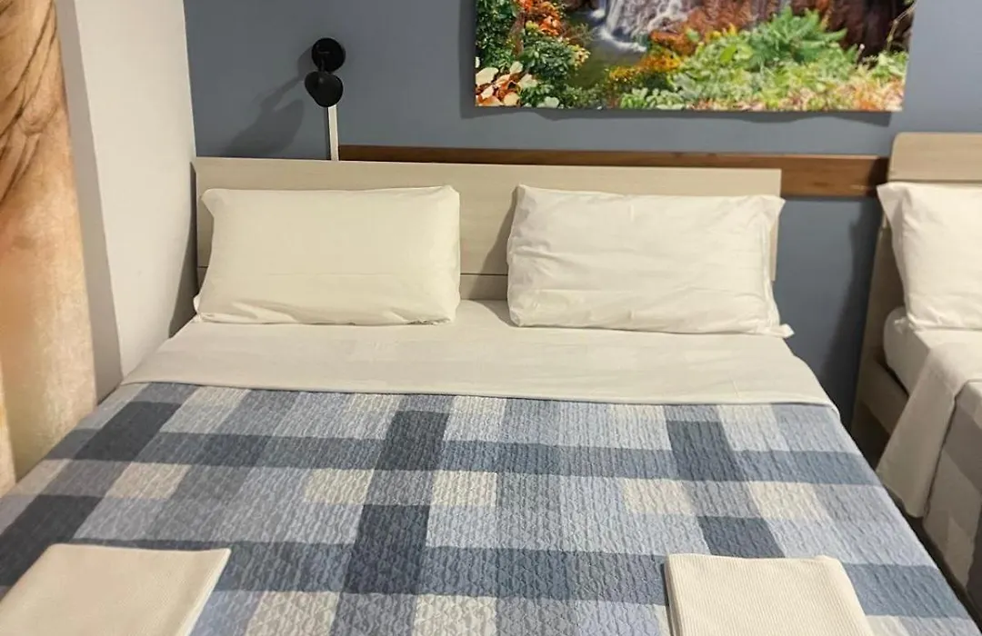 Parenti B&B-1