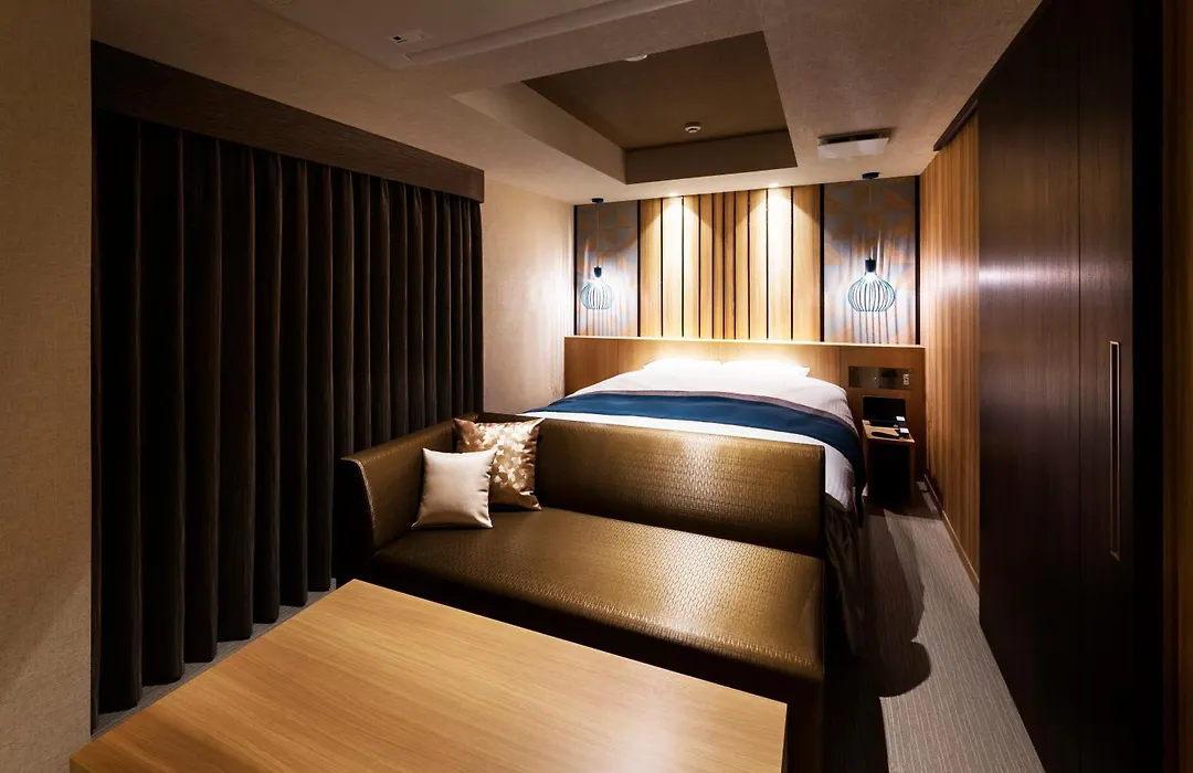 N Hotel-1